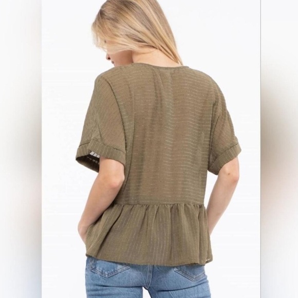 Blu Pepper Olive Green Button Front Peplum Top Size Medium - Picture 5 of 6